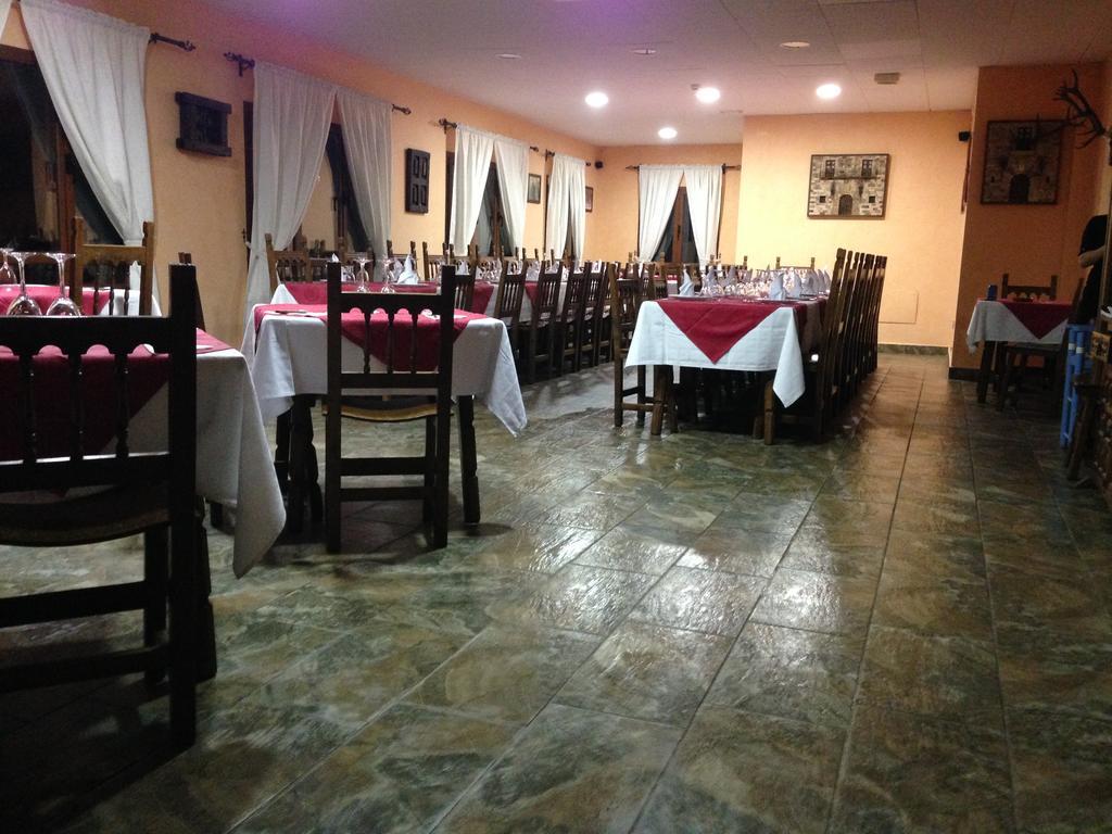 Hostal El Hayedo Канталохас Экстерьер фото