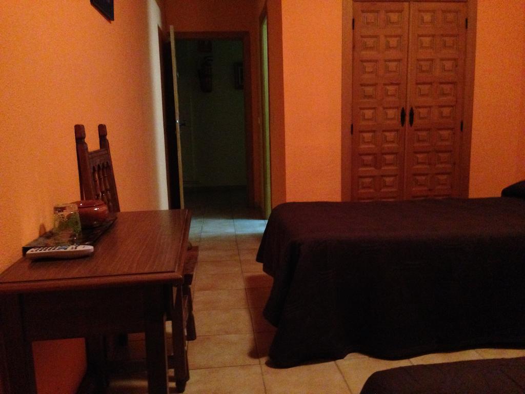 Hostal El Hayedo Канталохас Экстерьер фото